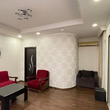 Elegant Modern Apartment Tbilisi Bagian luar foto