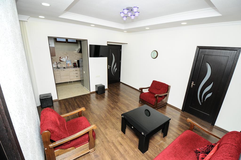 Elegant Modern Apartment Tbilisi Bagian luar foto